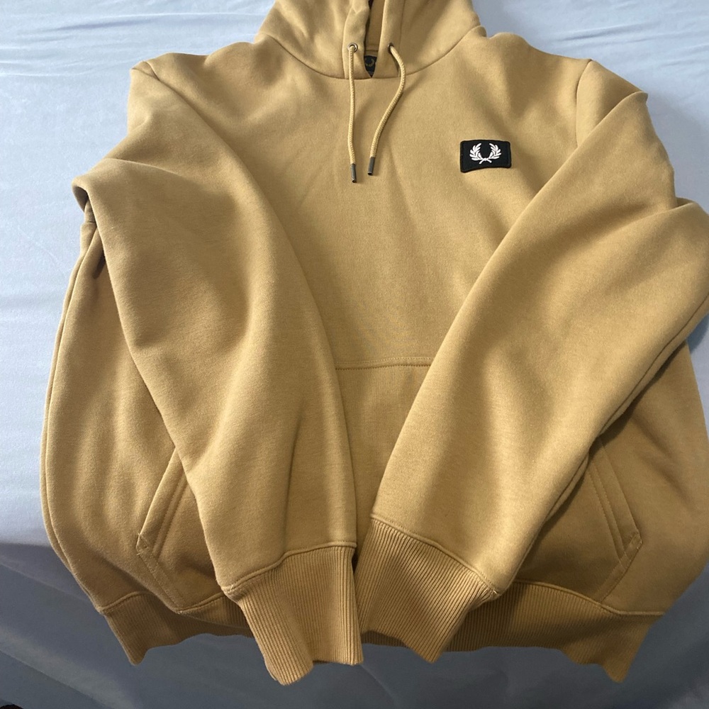 Fred Perry Camel Hoodie Sweater